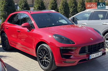 Внедорожник / Кроссовер Porsche Macan 2016 в 