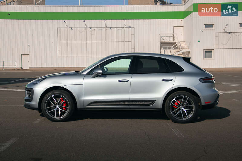 Позашляховик / Кросовер Porsche Macan 2024 в Києві