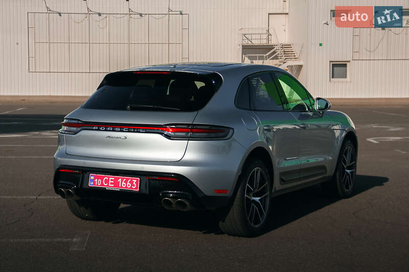Позашляховик / Кросовер Porsche Macan 2024 в Києві