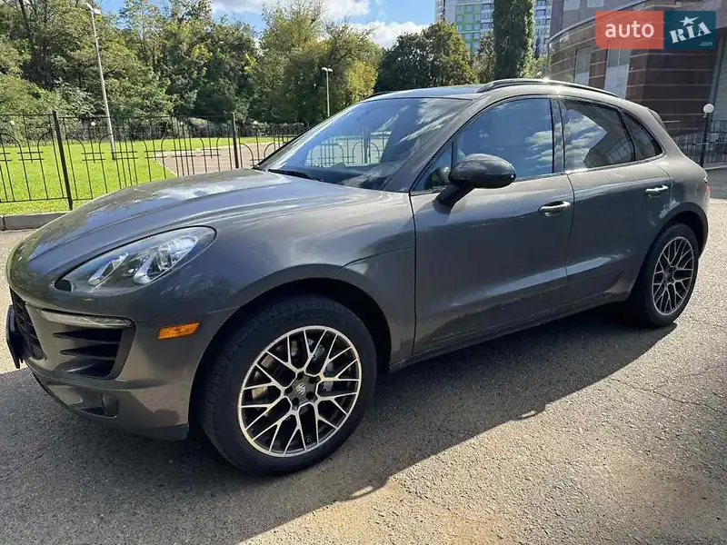 Porsche Macan