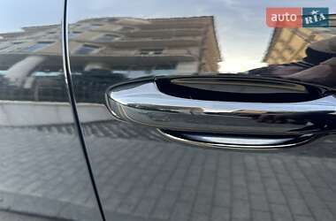 Позашляховик / Кросовер Porsche Macan 2025 в 