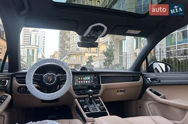 Позашляховик / Кросовер Porsche Macan 2025 в 