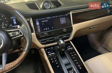 Внедорожник / Кроссовер Porsche Macan 2023 в 