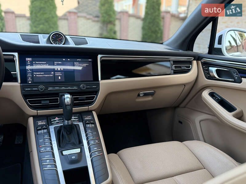 Внедорожник / Кроссовер Porsche Macan 2021 в Черновцах