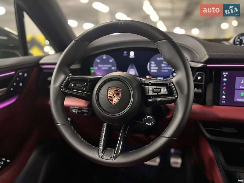 Позашляховик / Кросовер Porsche Macan 2024 в Києві