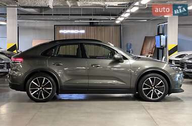 Внедорожник / Кроссовер Porsche Macan 2024 в 