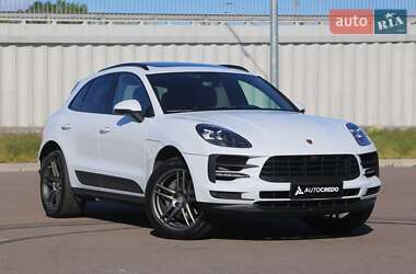 Внедорожник / Кроссовер Porsche Macan 2021 в 