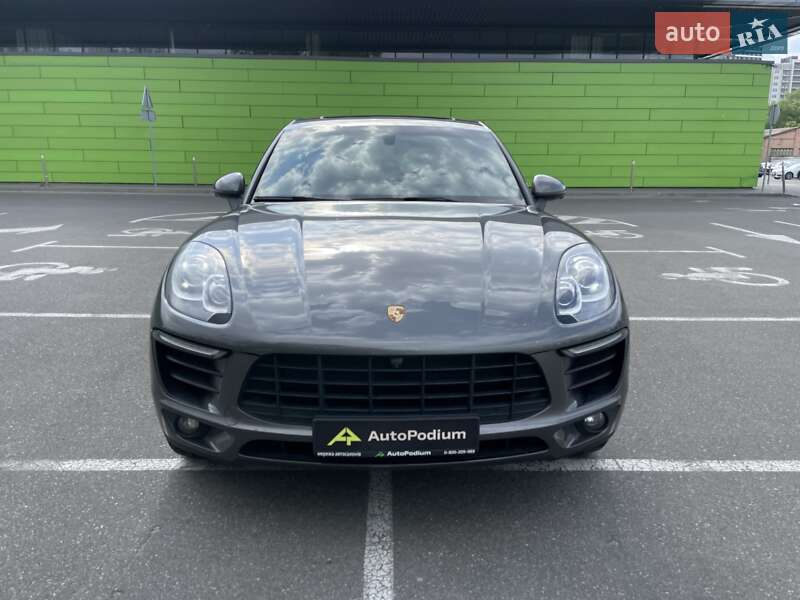 Porsche Macan 2015