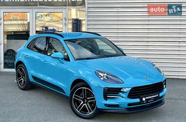 Внедорожник / Кроссовер Porsche Macan 2018 в 