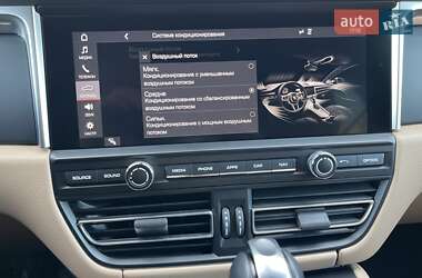 Внедорожник / Кроссовер Porsche Macan 2018 в 