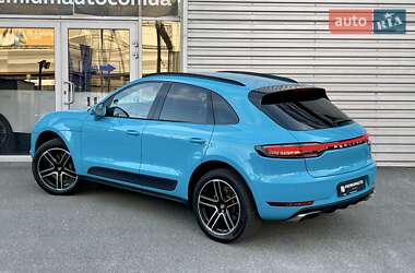 Внедорожник / Кроссовер Porsche Macan 2018 в 