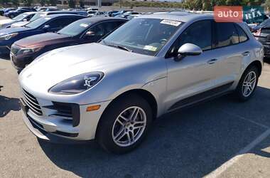 Porsche Macan 2021