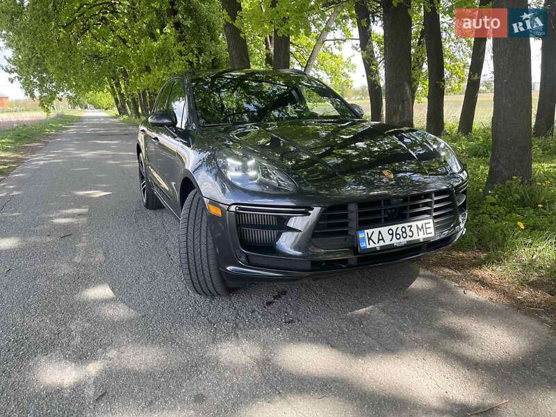 Позашляховик / Кросовер Porsche Macan 2020 в Києві