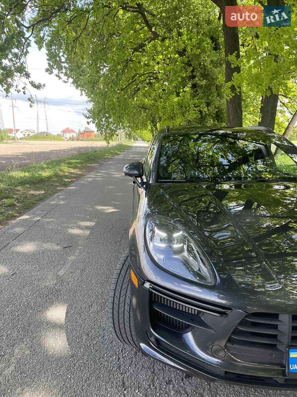 Позашляховик / Кросовер Porsche Macan 2020 в Києві