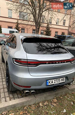 Позашляховик / Кросовер Porsche Macan 2019 в 
