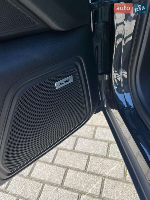 Внедорожник / Кроссовер Porsche Macan 2017 в Львове