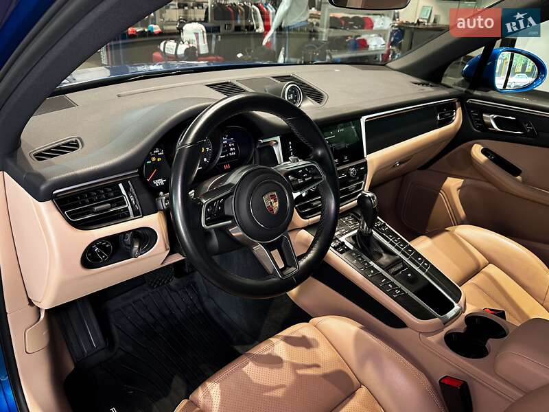 Внедорожник / Кроссовер Porsche Macan 2021 в Одессе