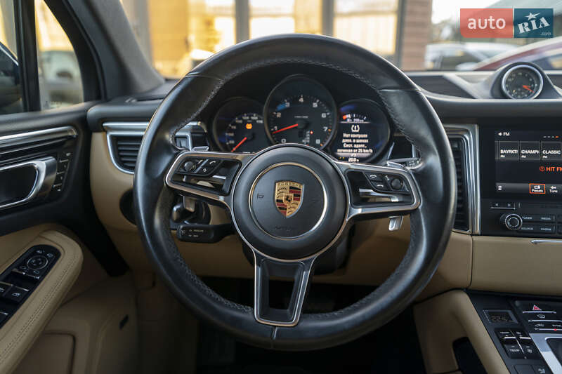 Внедорожник / Кроссовер Porsche Macan 2018 в Киеве фото 30 Внедорожник / Кроссовер Porsche Macan 2018 в Киеве