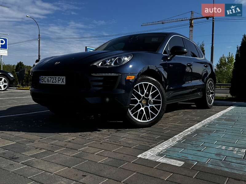 Внедорожник / Кроссовер Porsche Macan 2016 в Ирпене
