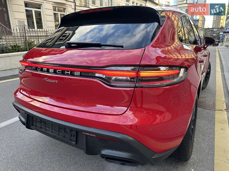 Внедорожник / Кроссовер Porsche Macan 2023 в Киеве