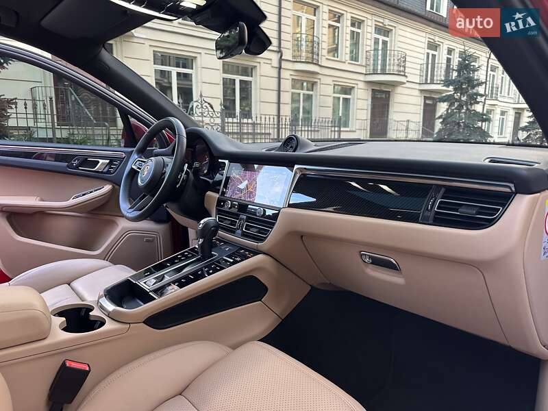 Внедорожник / Кроссовер Porsche Macan 2023 в Киеве