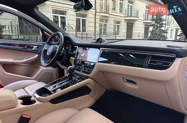 Внедорожник / Кроссовер Porsche Macan 2023 в 