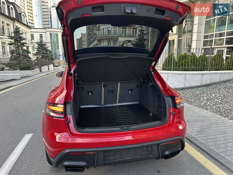 Внедорожник / Кроссовер Porsche Macan 2023 в Киеве