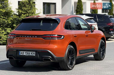 Позашляховик / Кросовер Porsche Macan 2022 в 