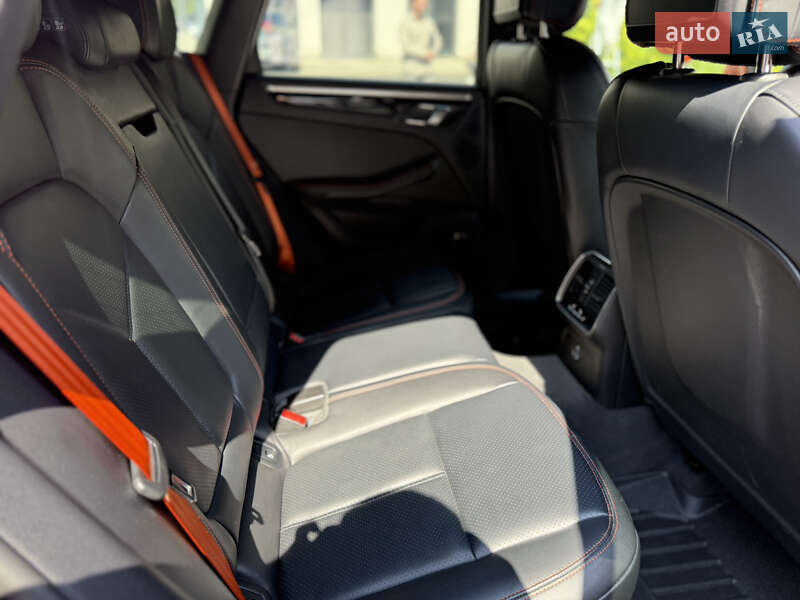 Позашляховик / Кросовер Porsche Macan 2022 в Вінниці