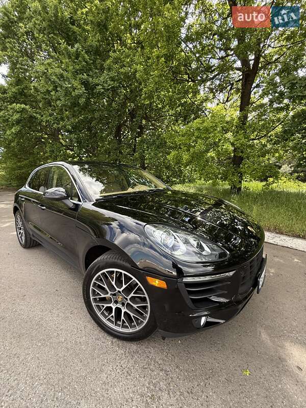 Позашляховик / Кросовер Porsche Macan 2015 в Одесі