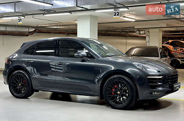 Внедорожник / Кроссовер Porsche Macan 2016 в 