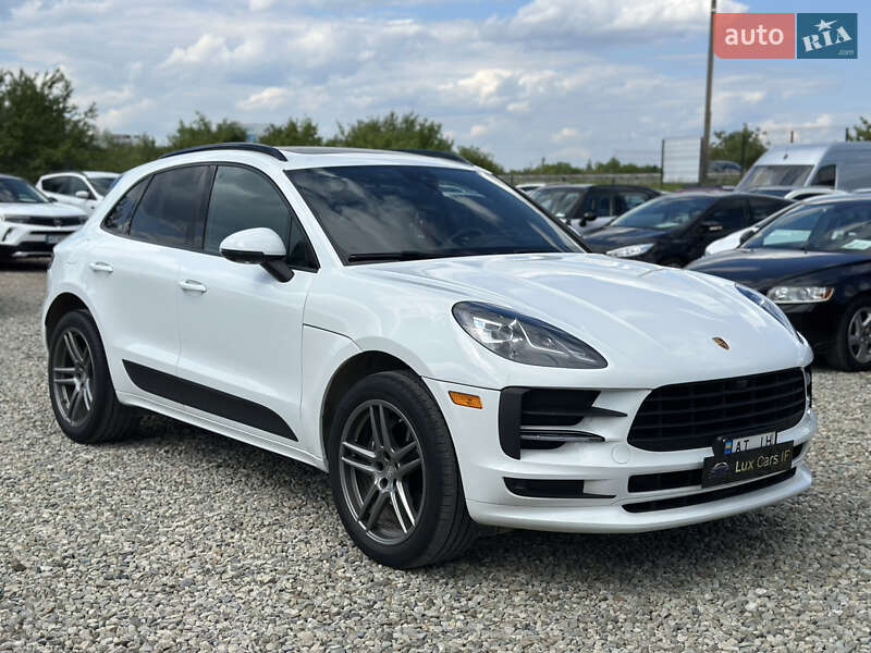Porsche Macan 2020