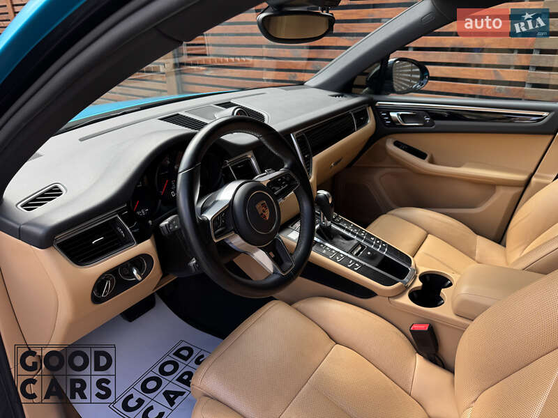 Внедорожник / Кроссовер Porsche Macan 2017 в Одессе
