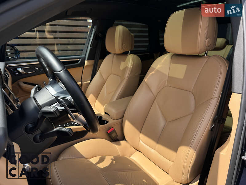 Внедорожник / Кроссовер Porsche Macan 2017 в Одессе