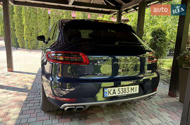 Внедорожник / Кроссовер Porsche Macan 2014 в 