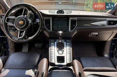 Внедорожник / Кроссовер Porsche Macan 2014 в 