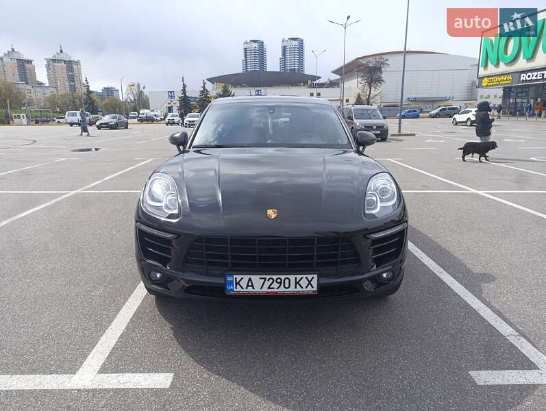 Внедорожник / Кроссовер Porsche Macan 2015 в Киеве фото 2 Внедорожник / Кроссовер Porsche Macan 2015 в Киеве