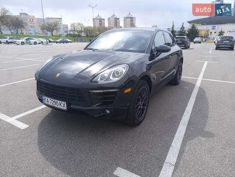 Внедорожник / Кроссовер Porsche Macan 2015 в Киеве фото 3 Внедорожник / Кроссовер Porsche Macan 2015 в Киеве