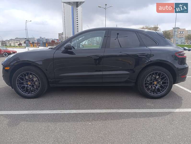 Внедорожник / Кроссовер Porsche Macan 2015 в Киеве фото 4 Внедорожник / Кроссовер Porsche Macan 2015 в Киеве