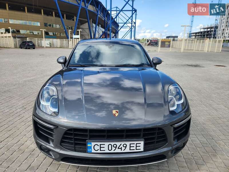 Внедорожник / Кроссовер Porsche Macan 2018 в Киеве