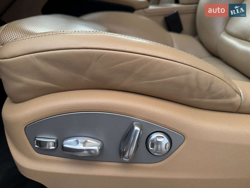 Внедорожник / Кроссовер Porsche Macan 2018 в Киеве