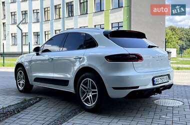 Внедорожник / Кроссовер Porsche Macan 2014 в 
