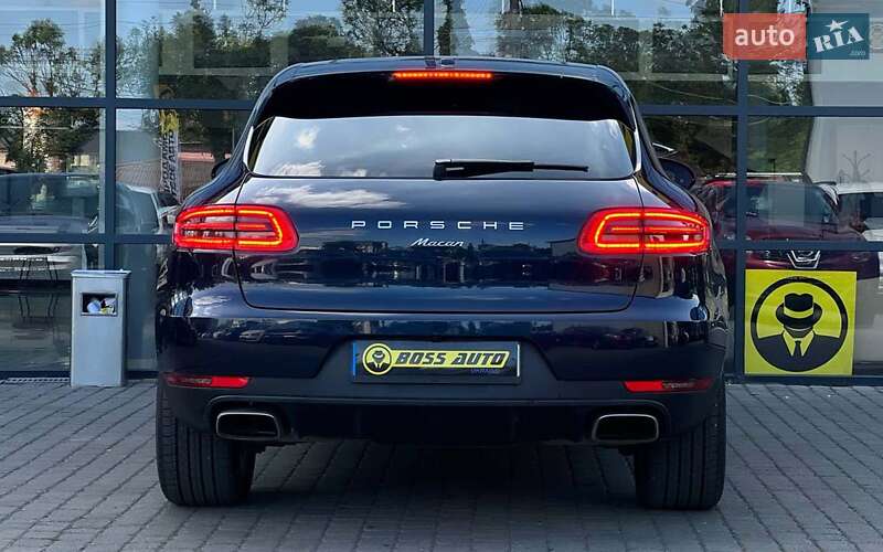 Позашляховик / Кросовер Porsche Macan 2018 в Івано-Франківську
