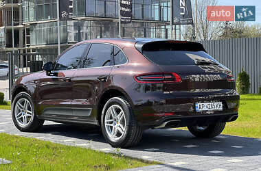 Внедорожник / Кроссовер Porsche Macan 2016 в 