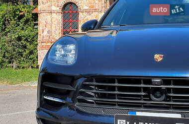 Внедорожник / Кроссовер Porsche Macan 2021 в 