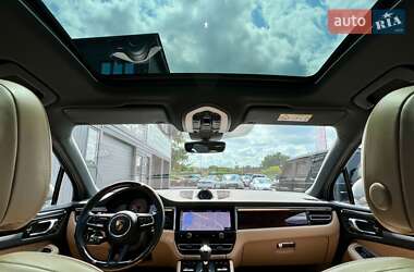Внедорожник / Кроссовер Porsche Macan 2022 в 