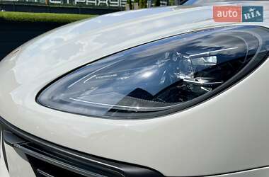 Внедорожник / Кроссовер Porsche Macan 2022 в 