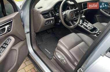 Внедорожник / Кроссовер Porsche Macan 2023 в 
