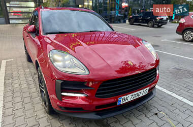 Внедорожник / Кроссовер Porsche Macan 2019 в 