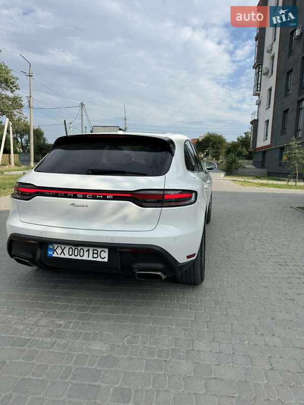 Внедорожник / Кроссовер Porsche Macan 2023 в Чорткове